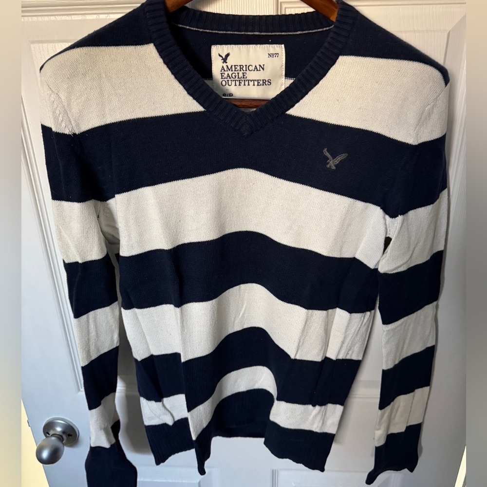 American Eagle Men’s V-Neck Sweater - Size Small - Navy & White Stripes